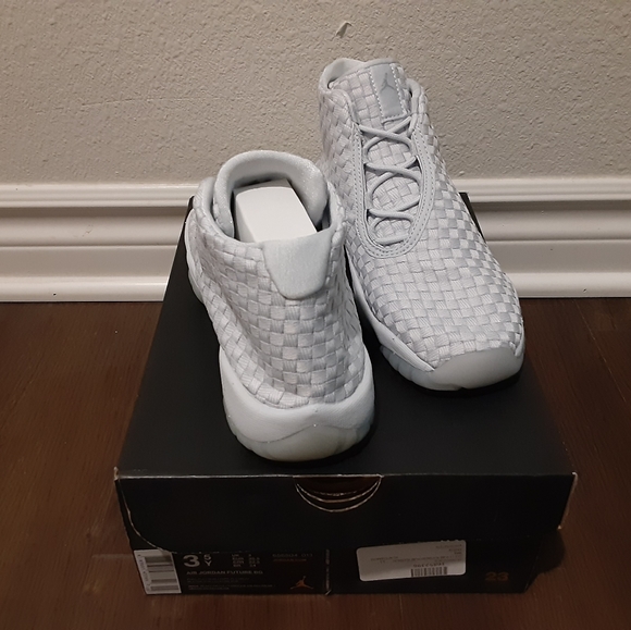 Jordans - Picture 5 of 5